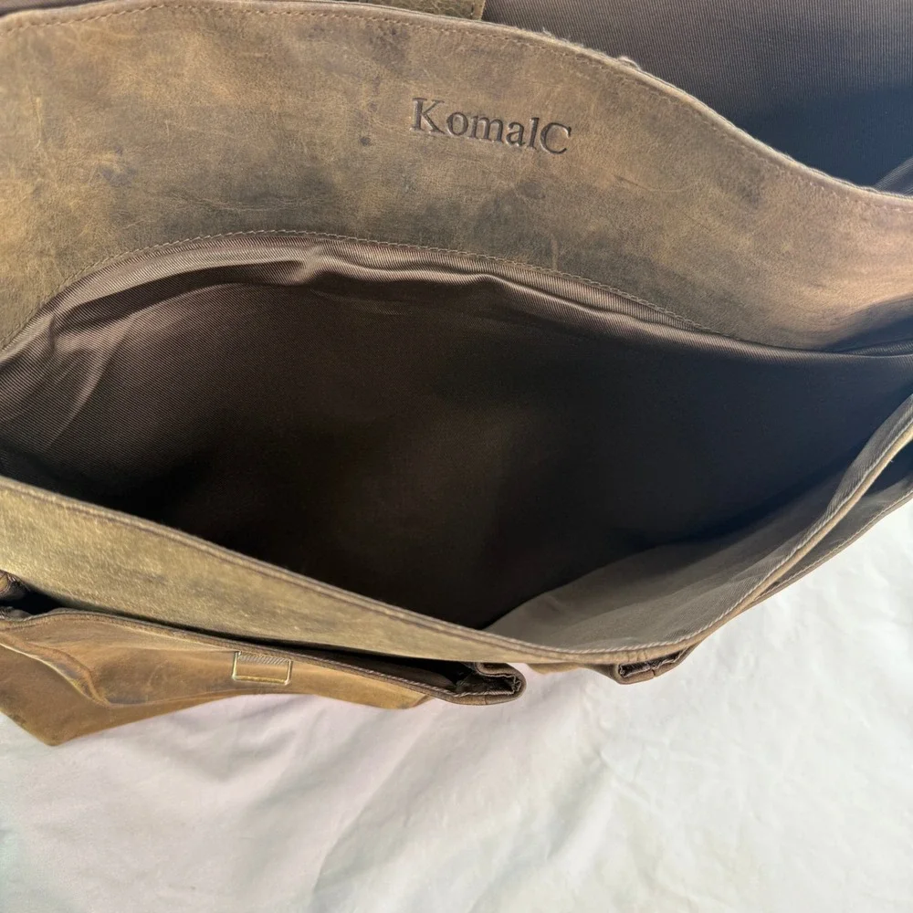 KomalC Brown Buffalo Leather Messenger Bag Distressed Laptop Satchel Briefcase